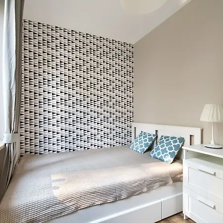 Apartment Cherry House Plac Dabrowskiego