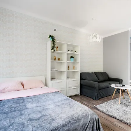 Cherry House Plac Dabrowskiego Apartment