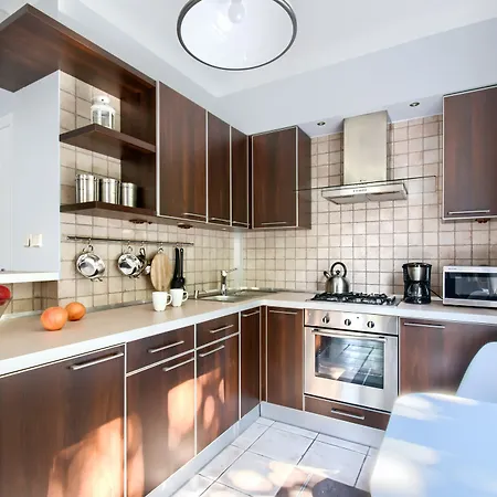 Cherry House Plac Dabrowskiego Apartment *